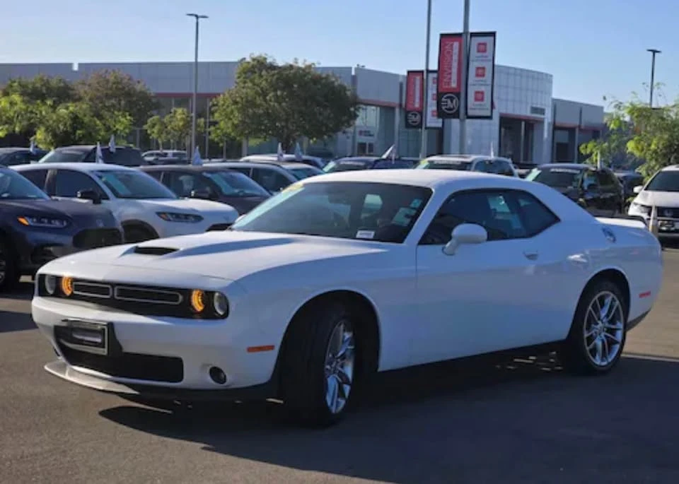 2022 Dodge Challenger 3rd Gen - Image 2 of 7