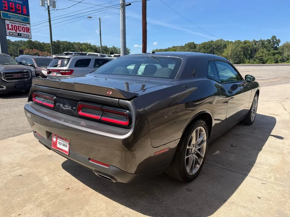 2022 Dodge Challenger 3rd Gen - Image 5 of 18