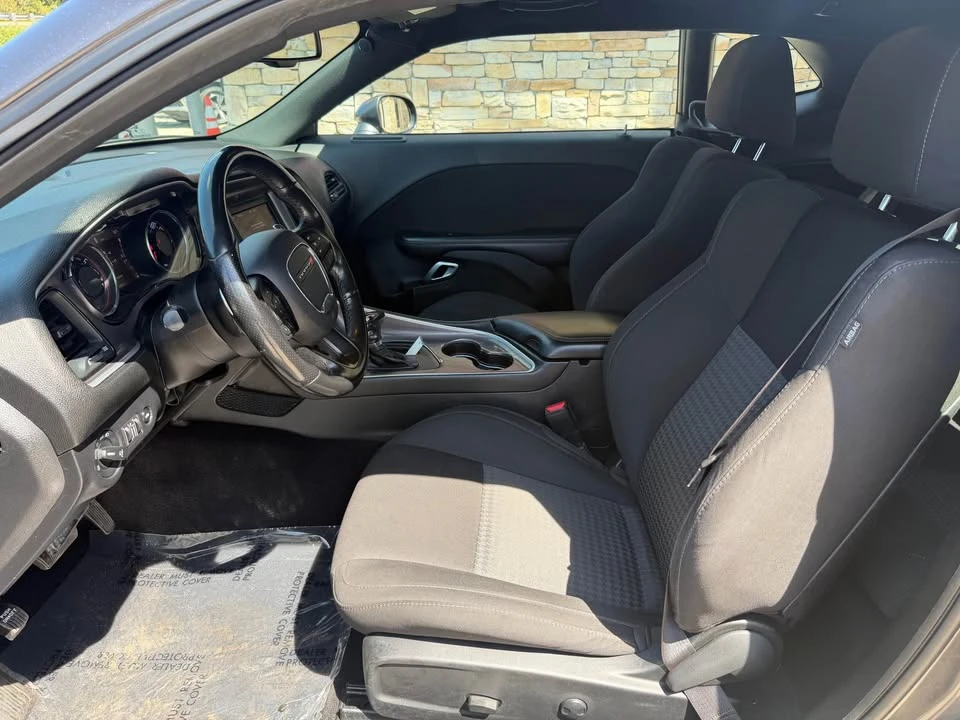 2022 Dodge Challenger 3rd Gen - Image 10 of 18