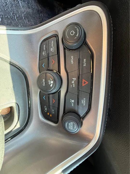 2022 Dodge Challenger 3rd Gen - Image 12 of 14