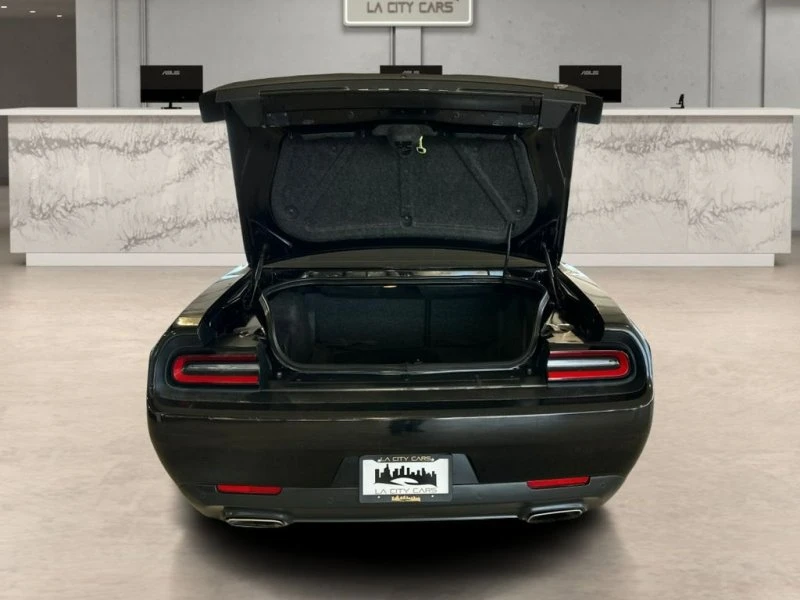2022 Dodge Challenger 3rd Gen - Image 4 of 19