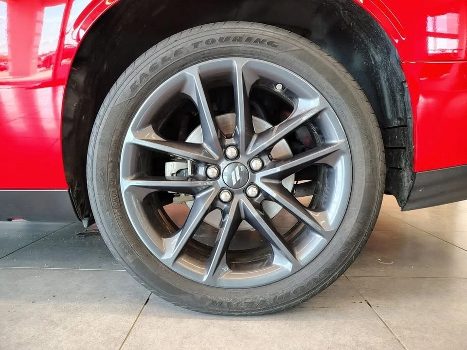 2022 Dodge Challenger 3rd Gen - Image 18 of 20