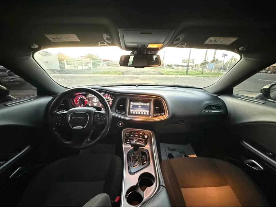 2022 Dodge Challenger 3rd Gen - Image 14 of 15