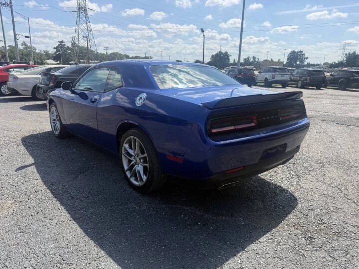 2022 Dodge Challenger 3rd Gen - Image 4 of 8