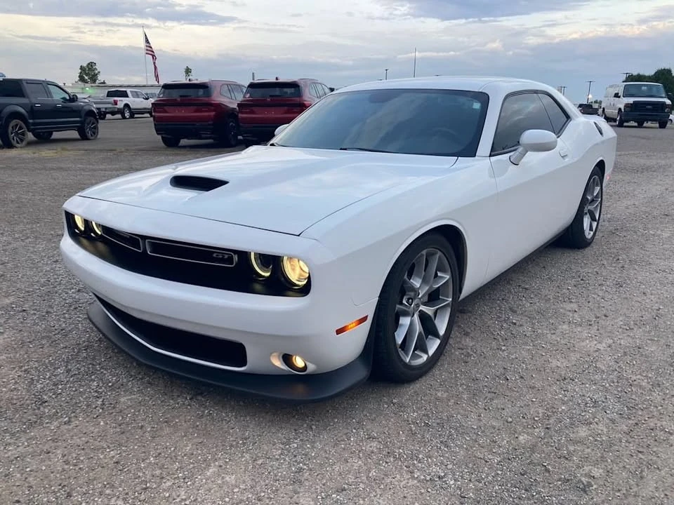 2022 Dodge Challenger 3rd Gen - Image 4 of 11
