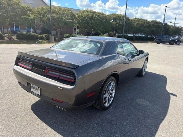 2022 Dodge Challenger 3rd Gen - Image 19 of 20