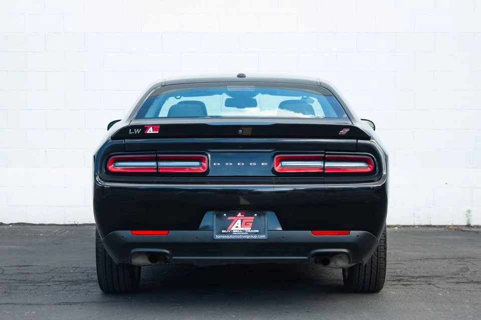 2022 Dodge Challenger 3rd Gen - Image 9 of 16