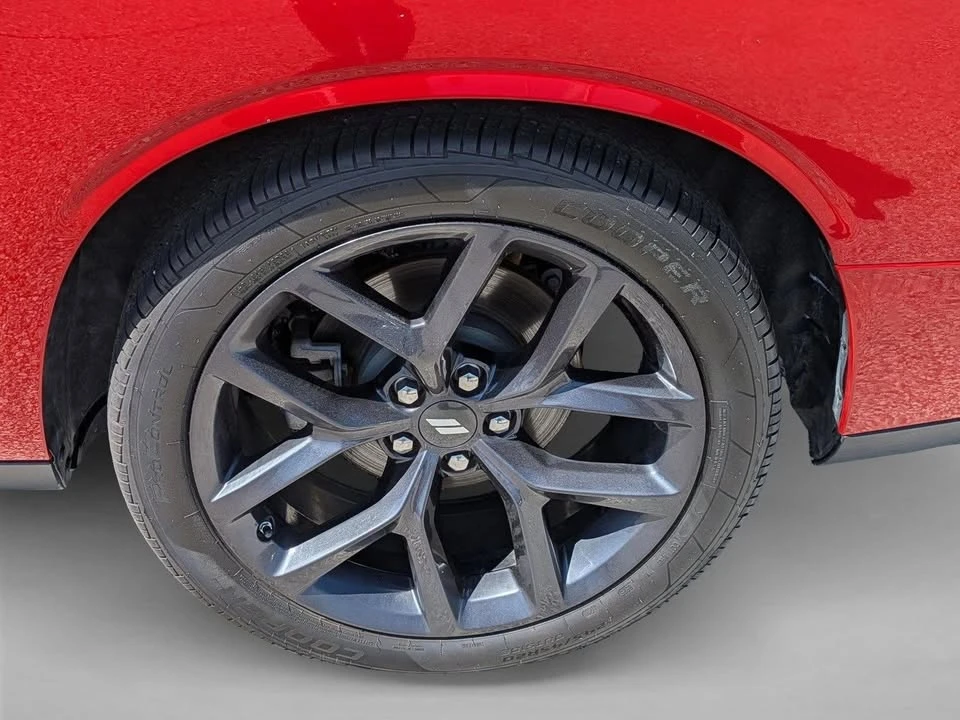 2022 Dodge Challenger 3rd Gen - Image 11 of 20