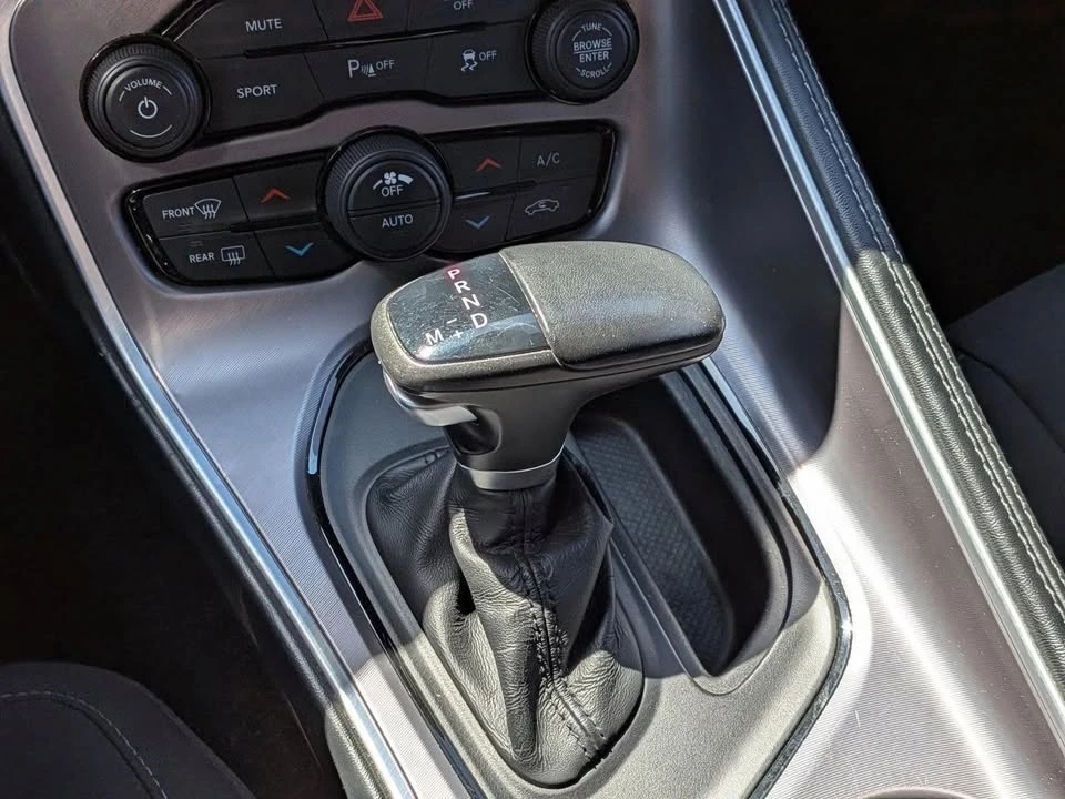 2022 Dodge Challenger 3rd Gen - Image 17 of 20