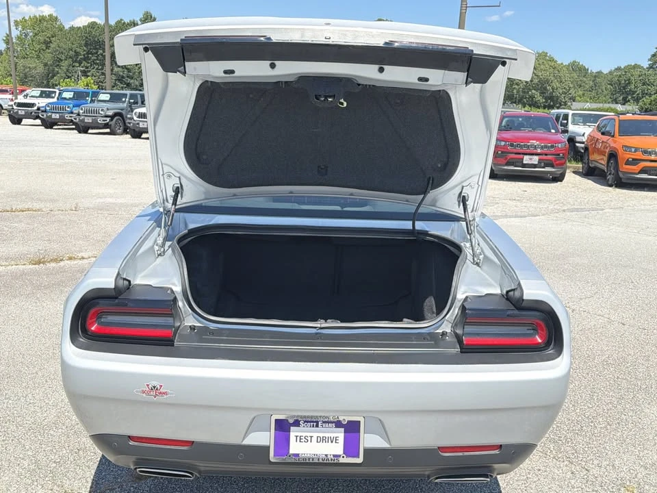 2022 Dodge Challenger 3rd Gen - Image 5 of 13