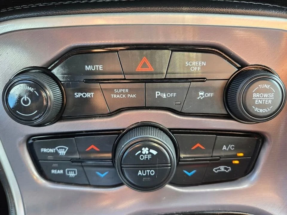 2022 Dodge Challenger 3rd Gen - Image 16 of 20