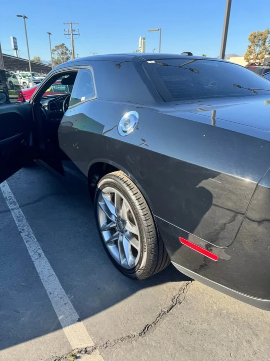 2022 Dodge Challenger 3rd Gen - Image 5 of 10