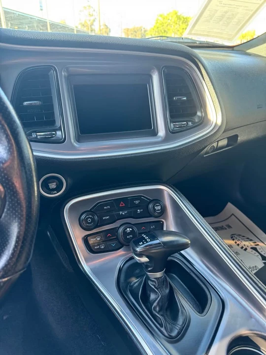 2022 Dodge Challenger 3rd Gen - Image 9 of 10