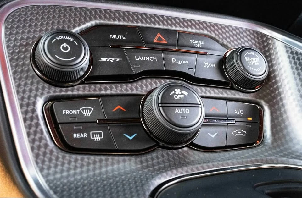 2022 Dodge Challenger SRT Hellcat 3rd Gen - Image 12 of 13