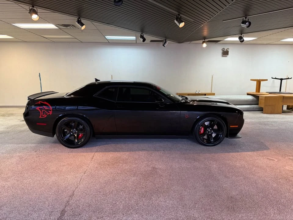 2022 Dodge Challenger SRT Hellcat 3rd Gen - Image 3 of 8