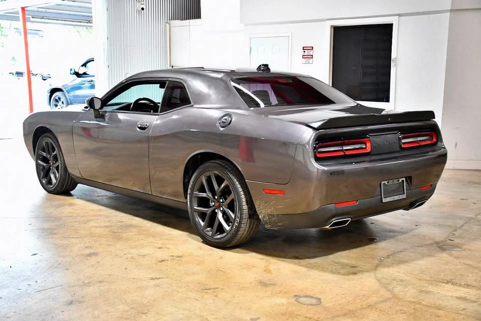2022 Dodge Challenger 3rd Gen - Image 4 of 9