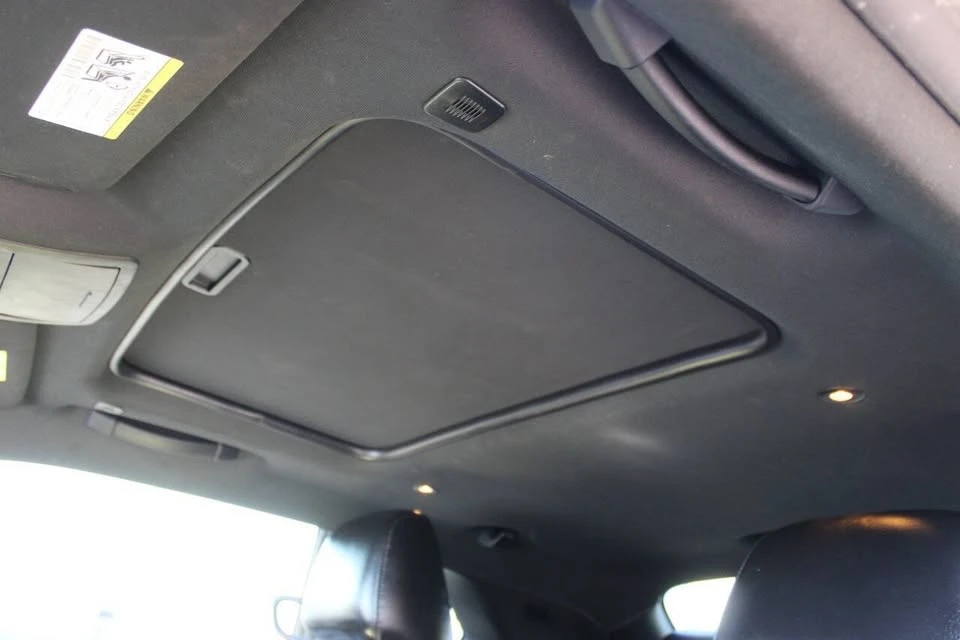 2022 Dodge Challenger 3rd Gen - Image 14 of 16