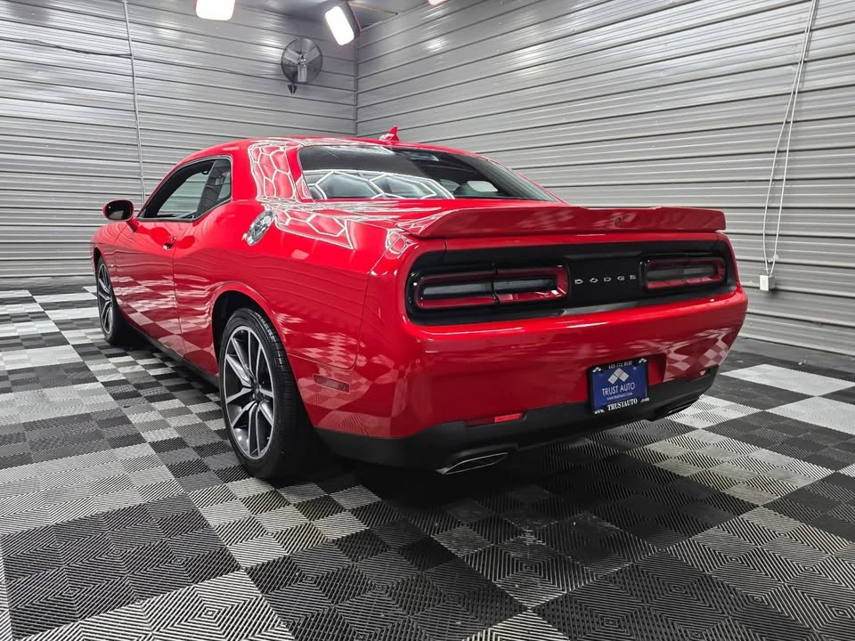 2022 Dodge Challenger 3rd Gen - Image 6 of 18