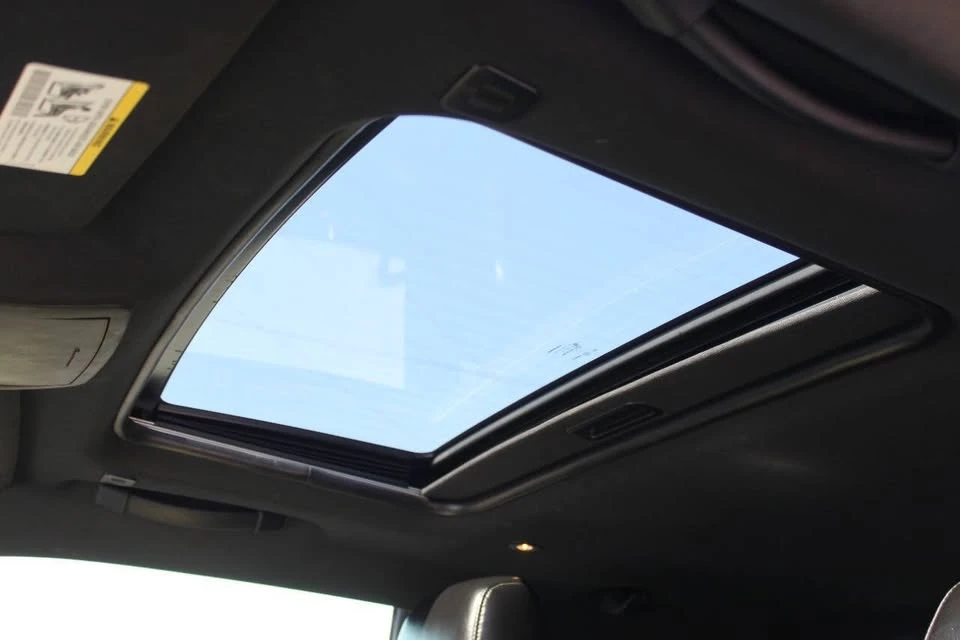 2022 Dodge Challenger 3rd Gen - Image 15 of 16