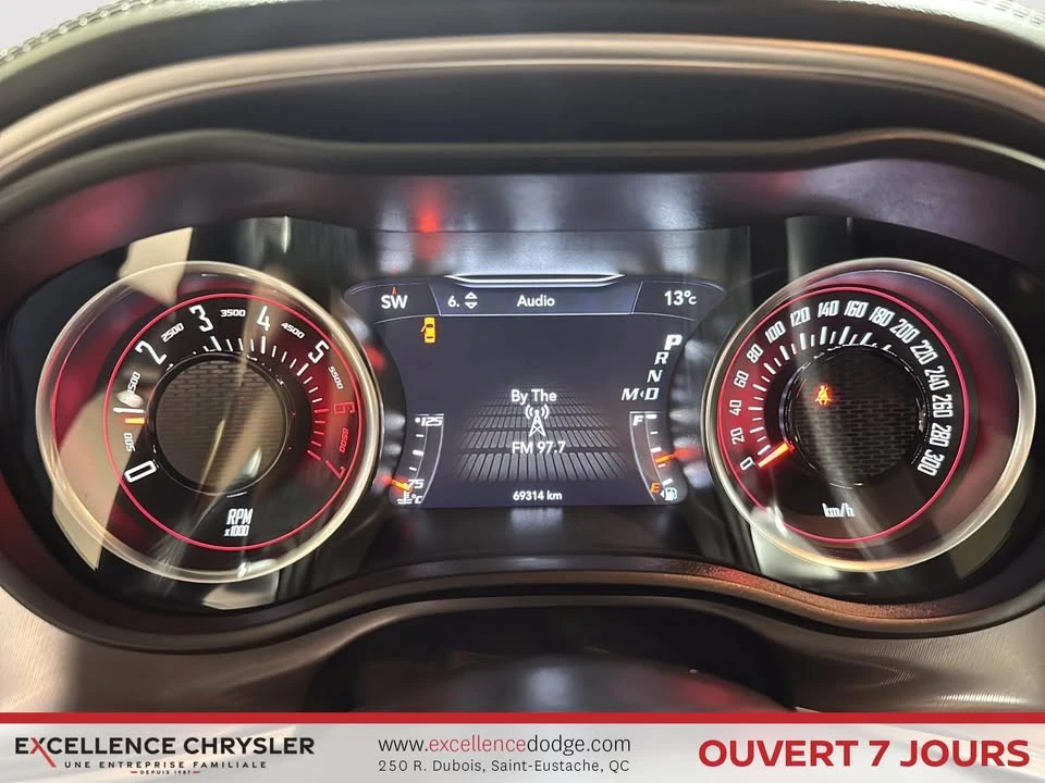 2022 Dodge Challenger 3rd Gen - Image 15 of 19