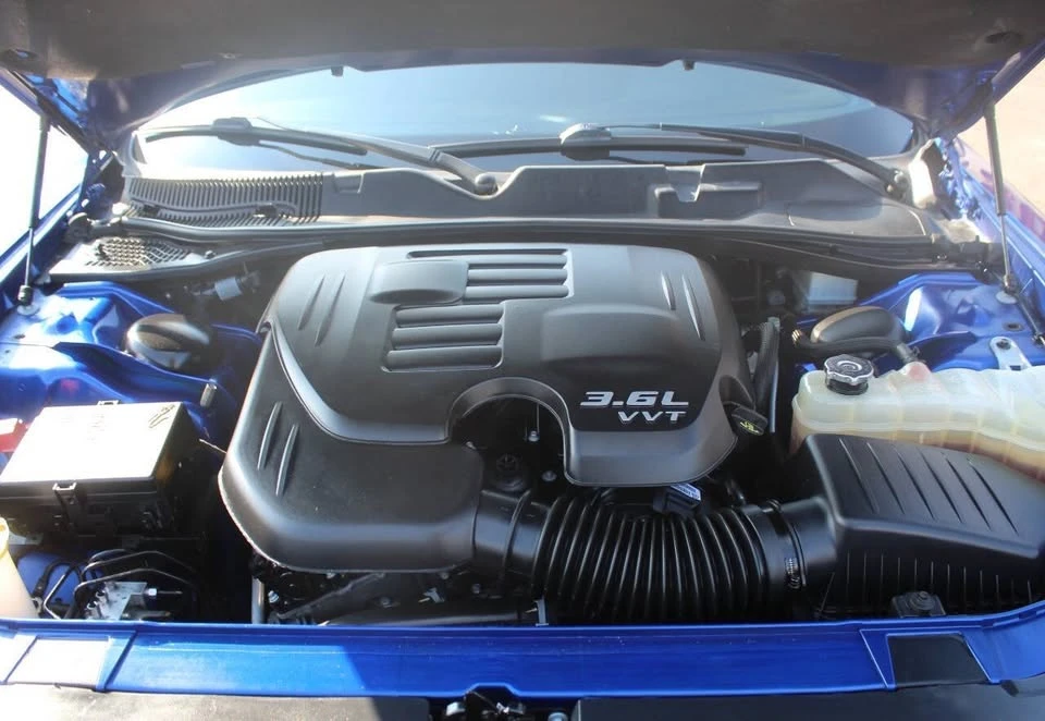 2022 Dodge Challenger 3rd Gen - Image 7 of 16