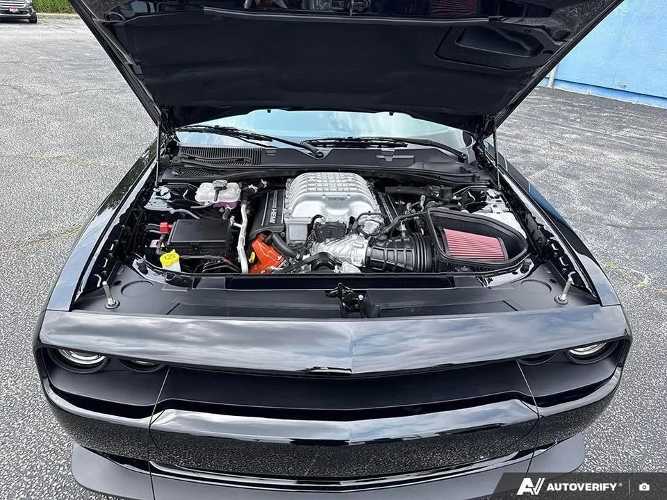2022 Dodge Challenger 3rd Gen - Image 16 of 17