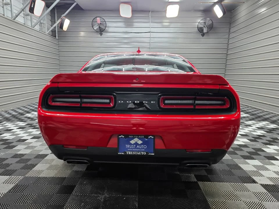 2022 Dodge Challenger 3rd Gen - Image 5 of 18