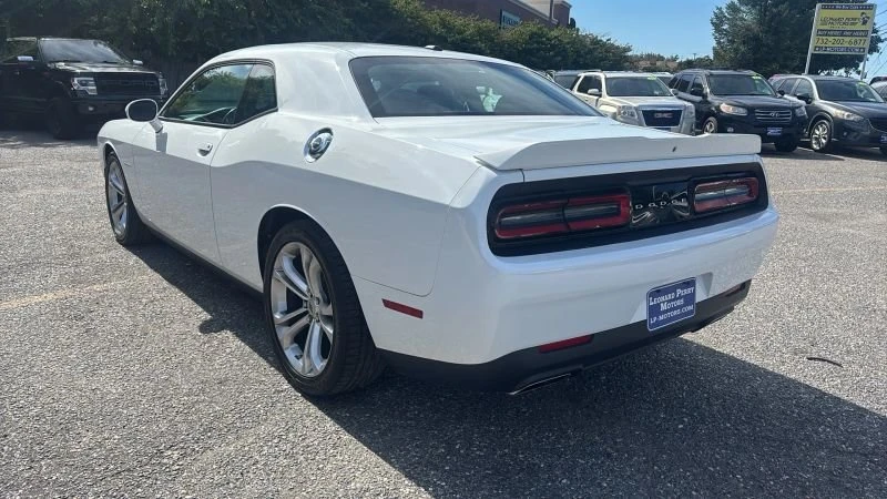 2022 Dodge Challenger 3rd Gen - Image 7 of 19