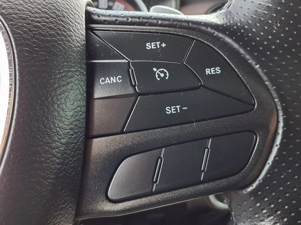 2022 Dodge Challenger 3rd Gen - Image 15 of 20