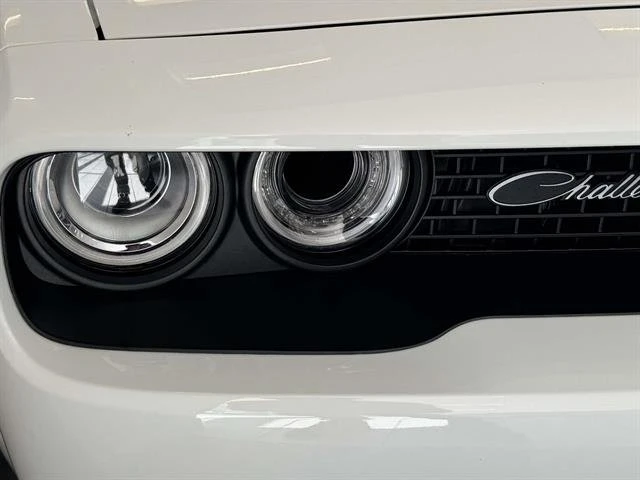 2022 Dodge Challenger 3rd Gen - Image 8 of 20