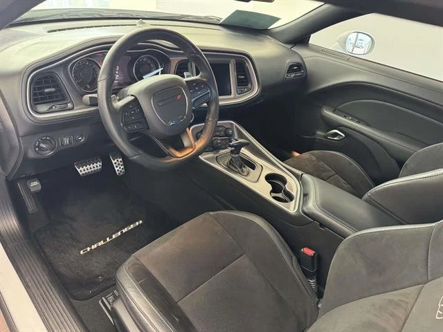 2022 Dodge Challenger 3rd Gen - Image 10 of 20