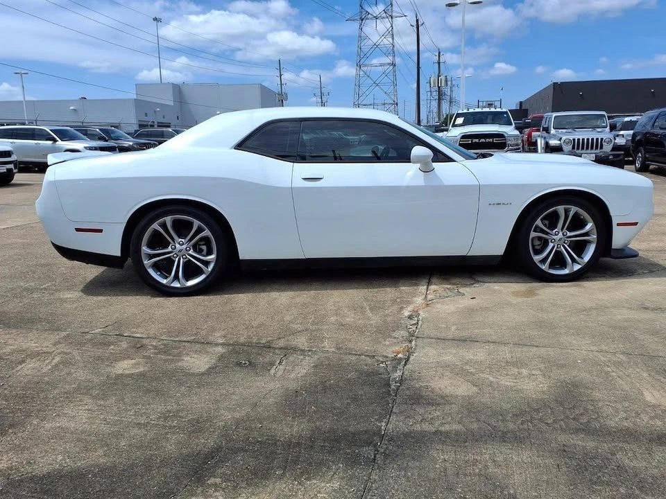 2022 Dodge Challenger 3rd Gen - Image 6 of 20