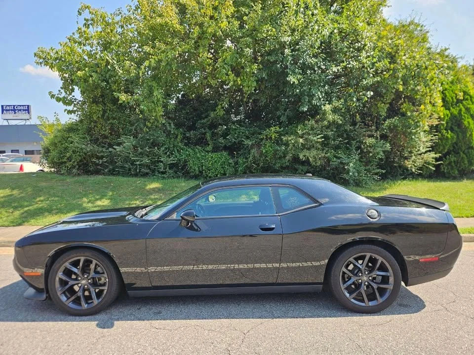 2022 Dodge Challenger 3rd Gen - Image 2 of 20