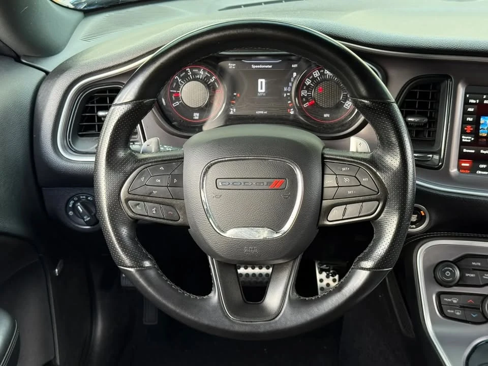 2022 Dodge Challenger 3rd Gen - Image 16 of 20