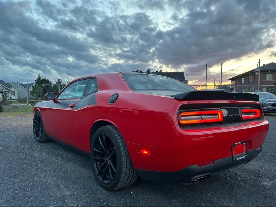 2022 Dodge Challenger 3rd Gen - Image 9 of 12