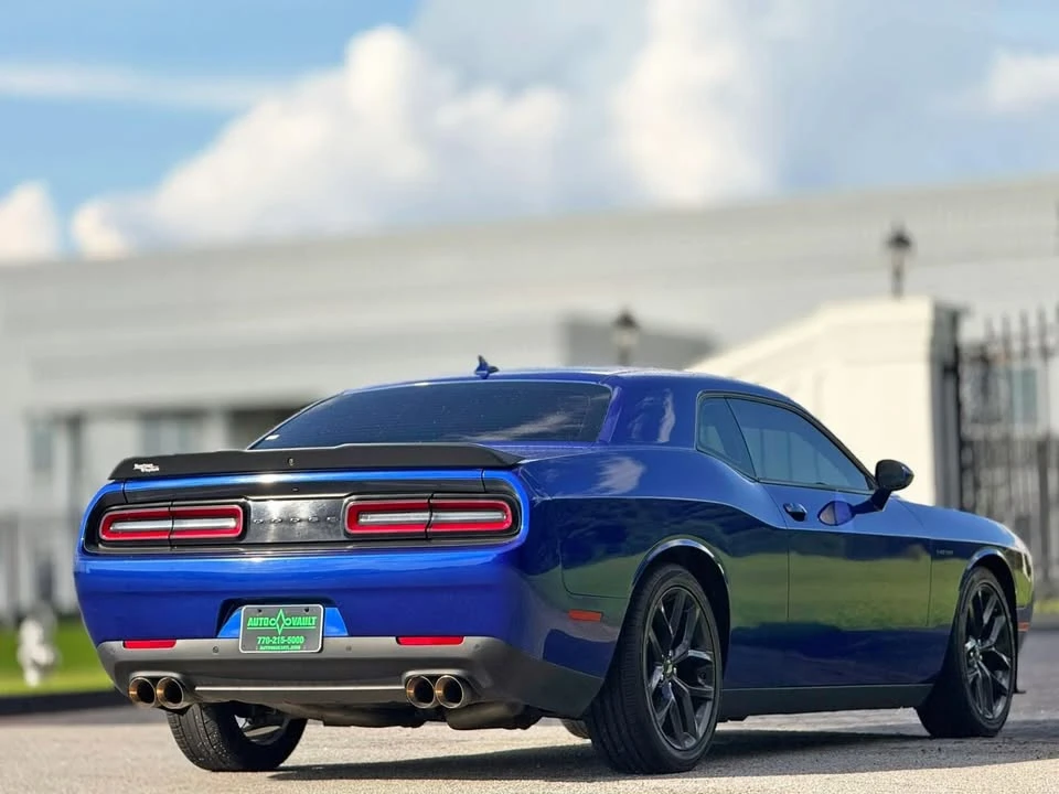 2022 Dodge Challenger 3rd Gen - Image 11 of 20