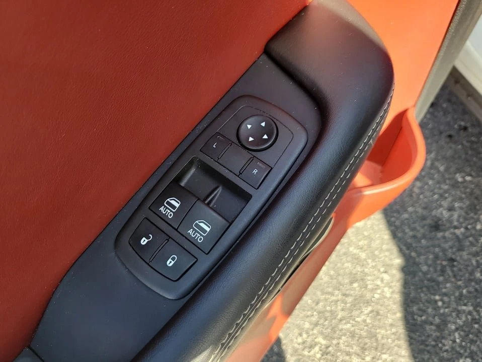 2022 Dodge Challenger 3rd Gen - Image 13 of 20