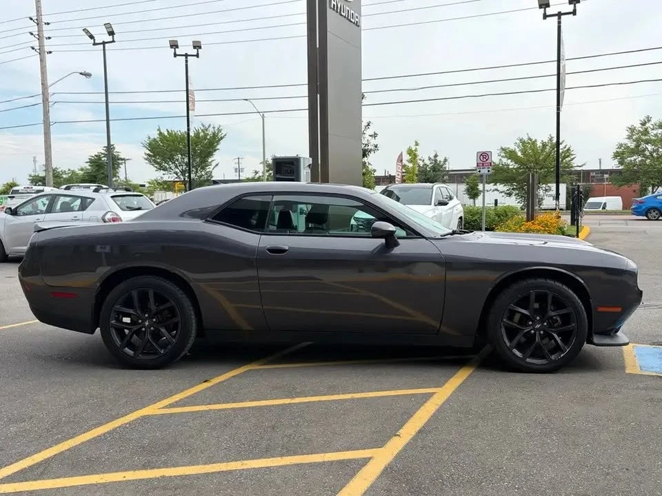2022 Dodge Challenger 3rd Gen - Image 6 of 8