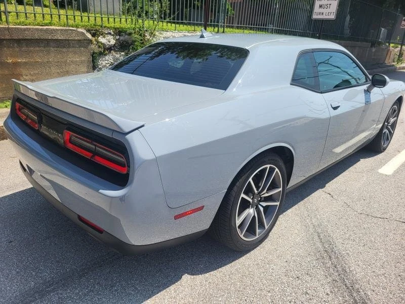 2022 Dodge Challenger 3rd Gen - Image 4 of 13