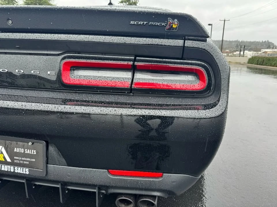 2022 Dodge Challenger 3rd Gen - Image 16 of 20