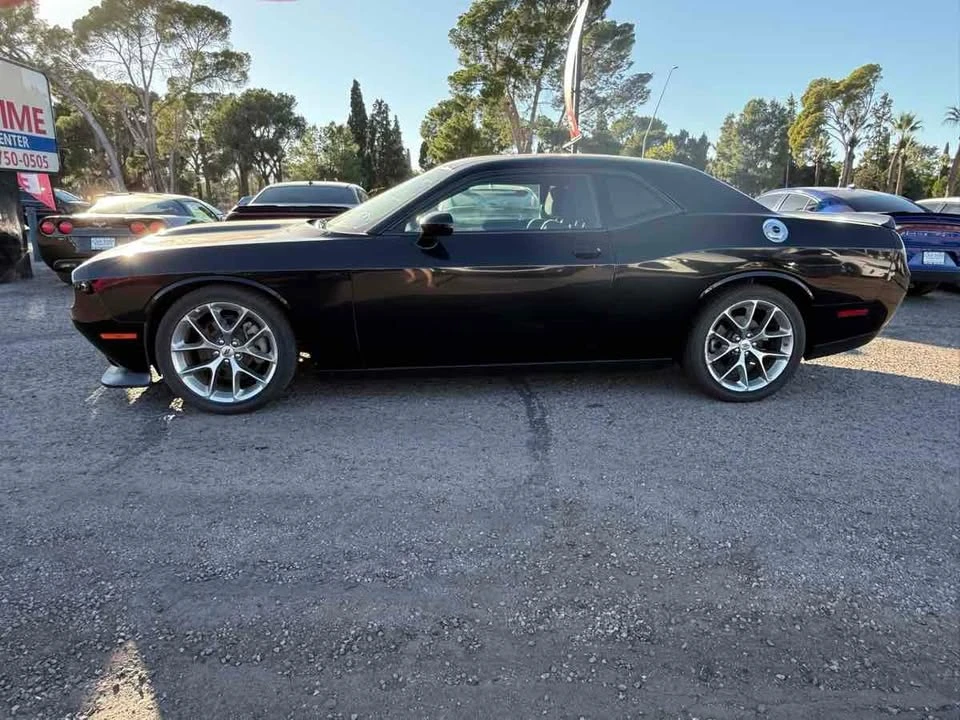 2022 Dodge Challenger 3rd Gen - Image 9 of 19