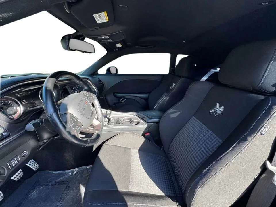 2022 Dodge Challenger 3rd Gen - Image 15 of 20
