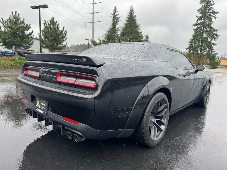 2022 Dodge Challenger 3rd Gen - Image 10 of 20
