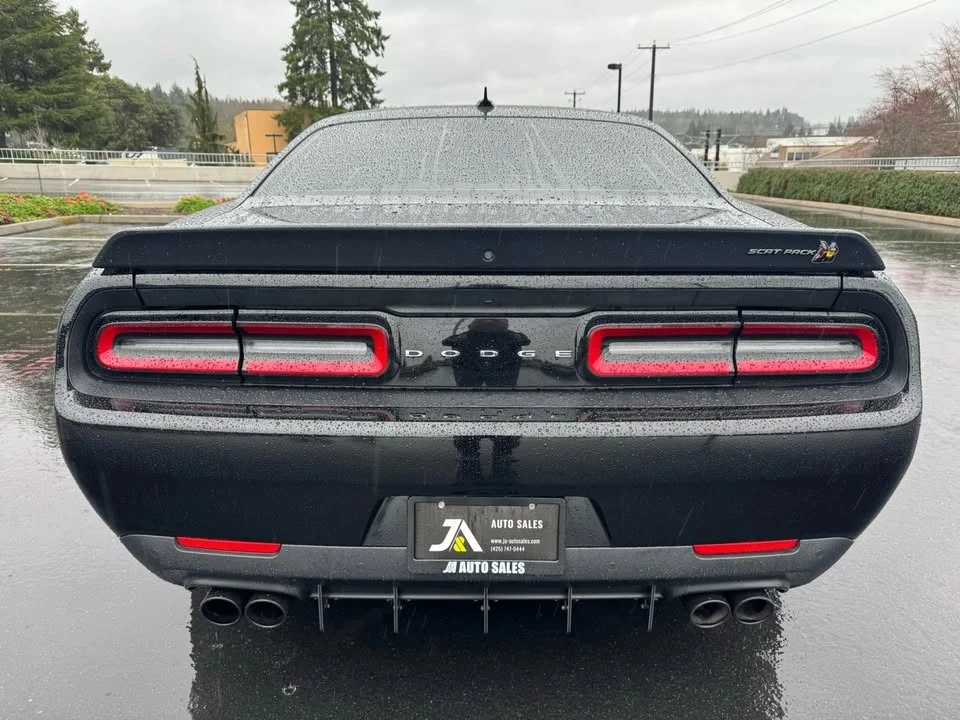 2022 Dodge Challenger 3rd Gen - Image 9 of 20