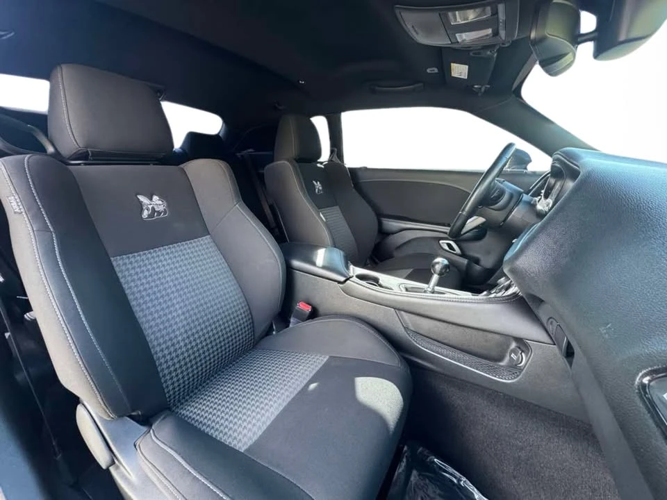 2022 Dodge Challenger 3rd Gen - Image 17 of 20
