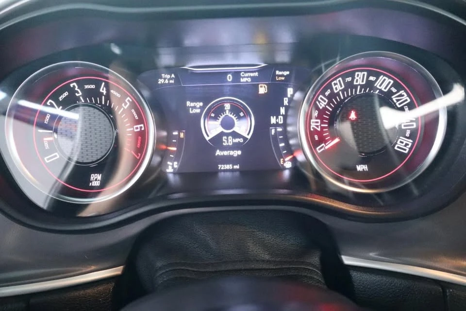 2022 Dodge Challenger 3rd Gen - Image 17 of 20
