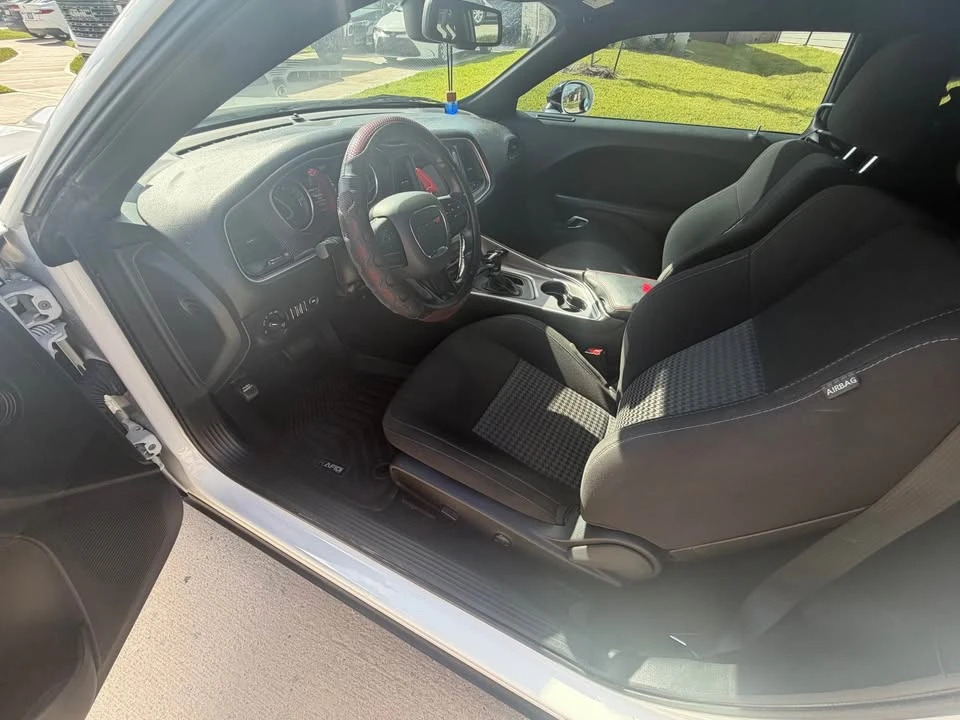 2022 Dodge Challenger 3rd Gen - Image 11 of 15