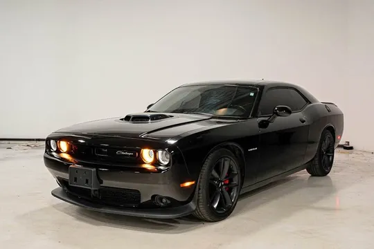 2022 Dodge Challenger R/T Shaker