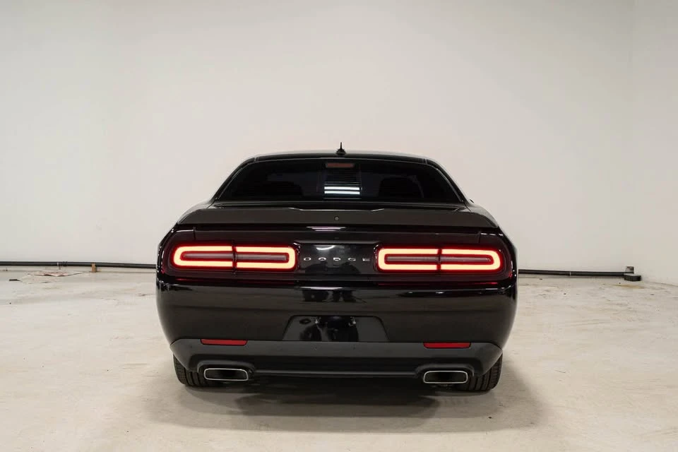 2022 Dodge Challenger 3rd Gen - Image 4 of 10