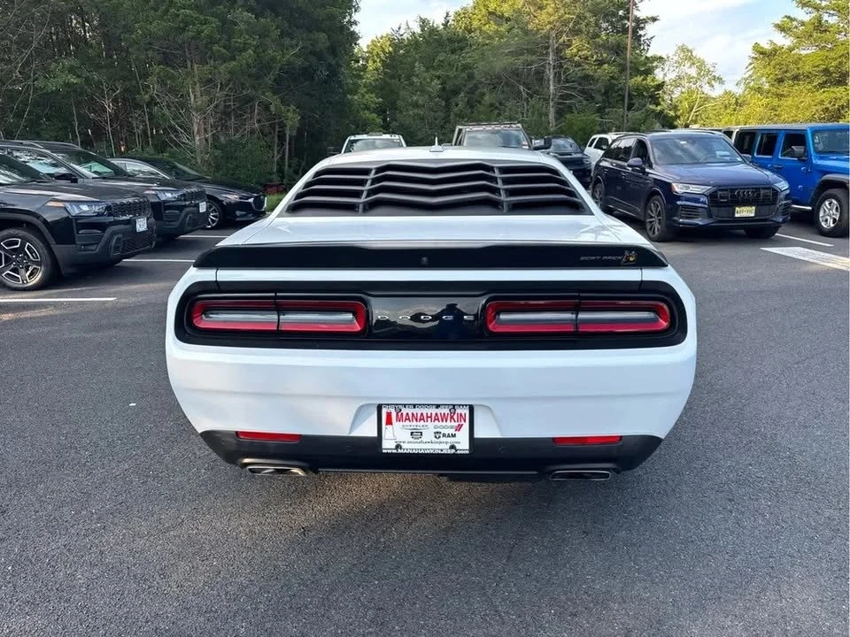 2022 Dodge Challenger 3rd Gen - Image 6 of 18